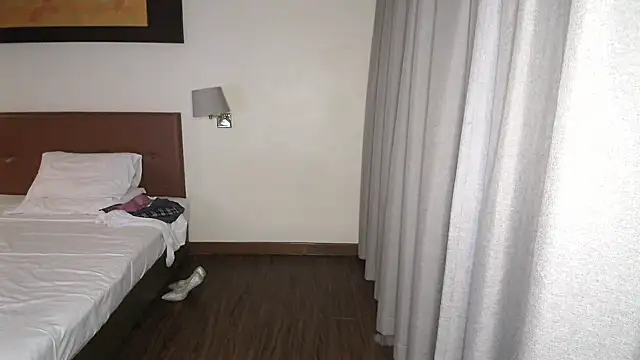 Snapshot of Reneta_Rebekka_Lopez chatting on March 2025 12:44:01 AM Reneta Rebekka Lopez online show from March 2025 12:44:01 AM