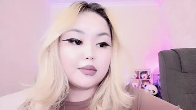 amelia sunlight online show from February 2025 12:30:01 AM