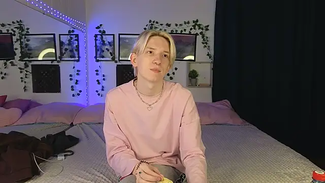 Ron Vils online show from January 2025 03:08:01 AM