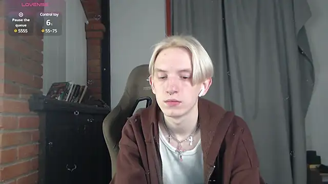 Ron Vils online show from February 2025 01:38:02 PM