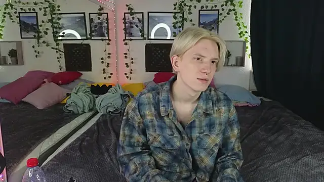 Ron Vils online show from March 2025 05:56:01 AM