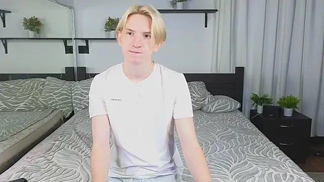 Ron Vils online show from September 2025 06:56:02 AM