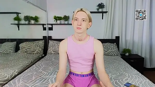 Ron Vils online show from November 2025 07:07:03 AM