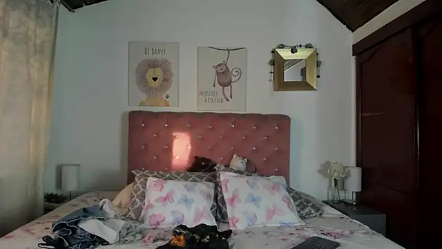 CelessteRedds online show from September 2025 11:22:02 AM