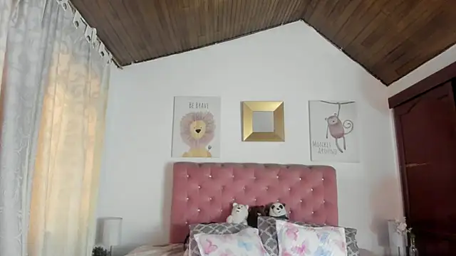 CelessteRedds online show from October 2025 11:29:02 AM