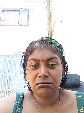 Snapshot of indiansuga chatting on October 2025 08:35:01 AM indiansuga online show from October 2025 08:35:01 AM