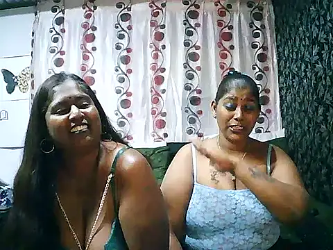 Snapshot of indiansuga chatting on November 2025 06:41:02 PM indiansuga online show from November 2025 06:41:02 PM