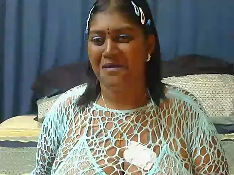Snapshot of indiansuga chatting on June 2026 05:03:04 PM indiansuga online show from June 2026 05:03:04 PM