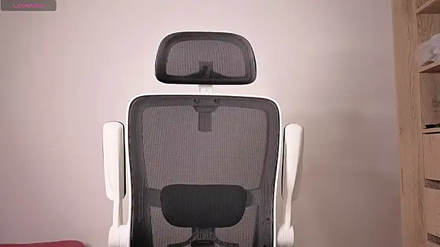 Cristopher23  online show from September 2025 12:04:01 AM