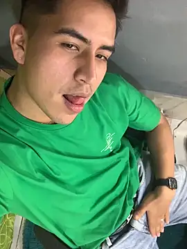 roguer darkk online show from October 2025 06:33:01 AM