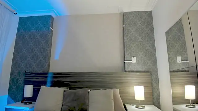 Mistyca online show from June 2026 11:55:01 AM