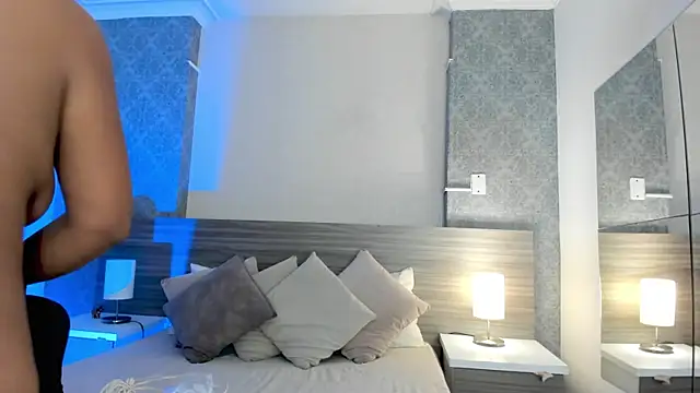 Mistyca online show from July 2026 11:58:02 AM