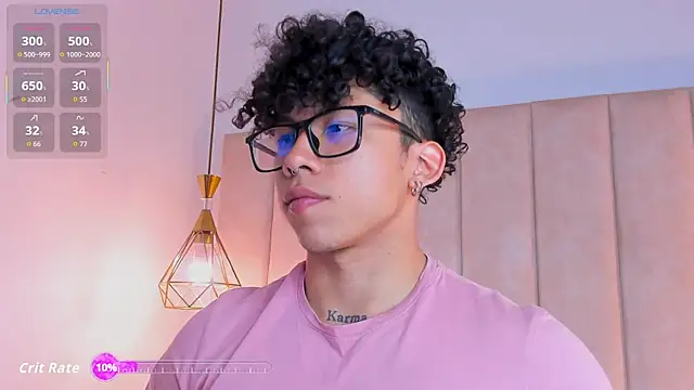 AkazaBoy  online show from November 2025 04:34:02 AM