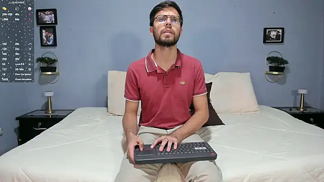 ETHAN ADAM online show from January 2025 10:02:01 PM