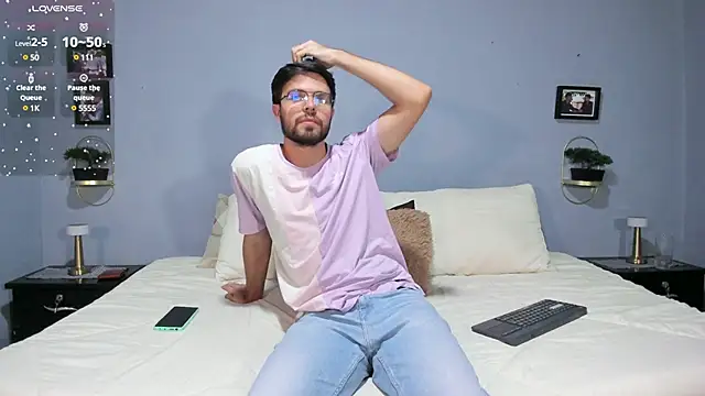 ETHAN ADAM online show from January 2025 12:49:01 AM