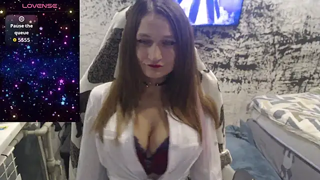 Snapshot of PamelaYoun chatting on October 2025 05:21:02 PM PamelaYoun online show from October 2025 05:21:02 PM