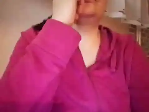 AalinnaK online show from December 2024 12:45:02 PM