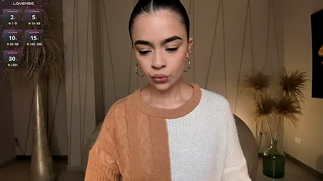 AlanaCraft online show from October 2025 12:24:02 PM