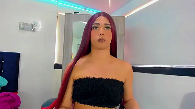 Snapshot of Hellen_moons__ chatting on September 2025 07:19:02 PM Hellen moons online show from September 2025 07:19:02 PM