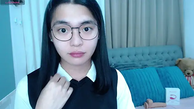 Snapshot of zhaviahale21 chatting on November 2025 07:20:02 AM zhaviahale21 online show from November 2025 07:20:02 AM