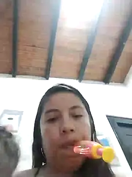 lisseth online show from February 2025 03:32:02 AM