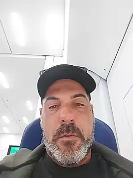 Snapshot of affascino chatting on June 2026 05:06:02 AM affascino online show from June 2026 05:06:02 AM