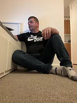 Snapshot of Dan_NFS chatting on September 2025 03:21:02 AM Dan NFS online show from September 2025 03:21:02 AM