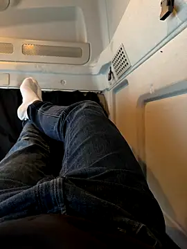 Snapshot of Dan_NFS chatting on October 2025 06:20:02 AM Dan NFS online show from October 2025 06:20:02 AM