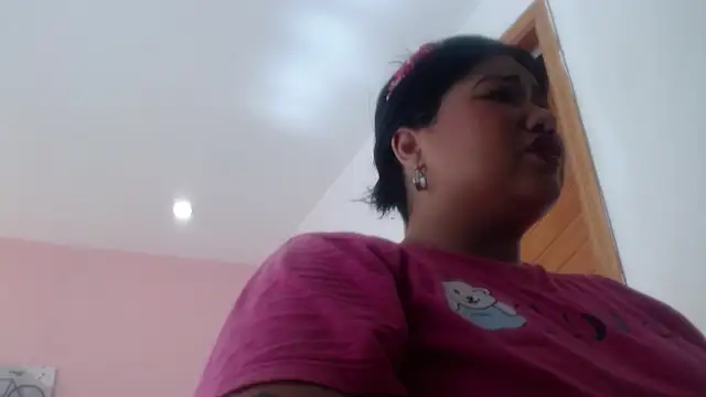 Snapshot of Gabycutee chatting on February 2026 07:39:02 PM Gabycutee online show from February 2026 07:39:02 PM