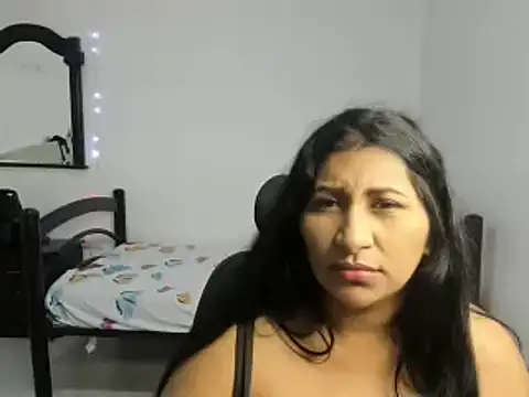 Snapshot of nikol_sexy39 chatting on December 2024 05:01:02 PM nikol sexy39 online show from December 2024 05:01:02 PM