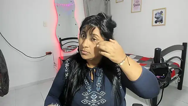 Snapshot of nikol_sexy39 chatting on October 2025 03:32:01 AM nikol sexy39 online show from October 2025 03:32:01 AM