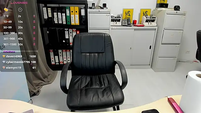 kilenyapatrice online show from December 2024 05:54:02 PM