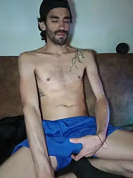 johngil0995 online show from November 2025 12:58:02 PM