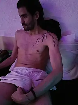 johngil0995 online show from November 2025 03:23:01 AM