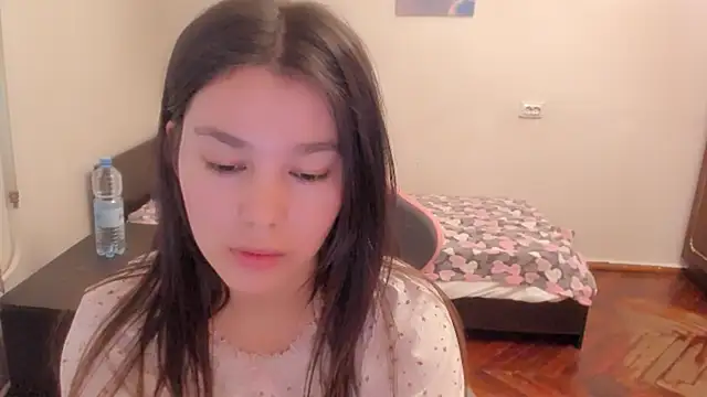 LunaXmii online show from March 2025 05:14:01 AM