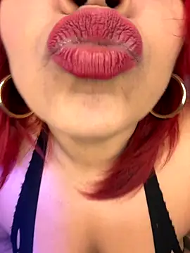 EmmaHot online show from October 2025 11:54:02 AM