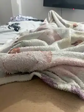 Deim  online show from April 2026 06:14:01 AM