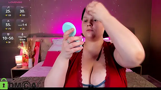 Snapshot of Blossom_Sonya chatting on November 2025 01:18:01 AM Blossom Sonya online show from November 2025 01:18:01 AM