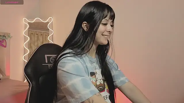 hina tay online show from November 2025 03:28:02 AM