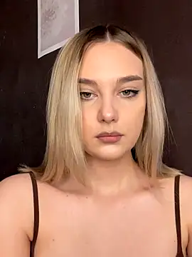 Alisa Rise online show from November 2025 11:19:01 AM