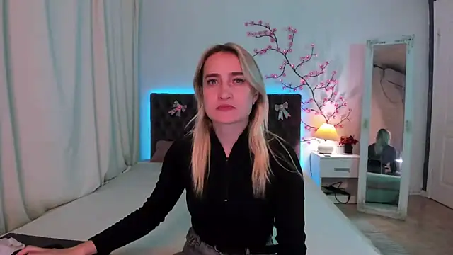 KateOwyns online show from April 2026 11:59:01 AM