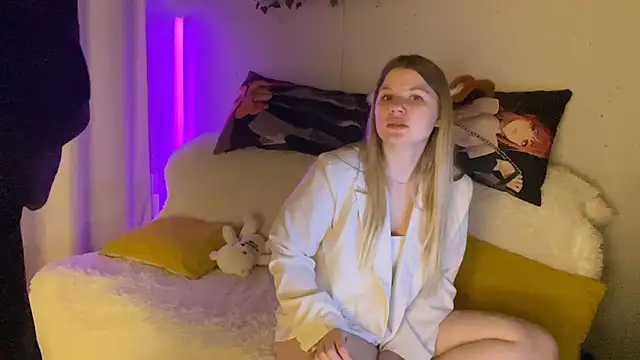   2sya   online show from March 2025 05:20:01 PM