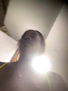 BrianaBrownn online show from October 2025 11:16:01 AM