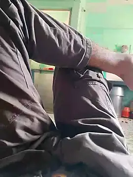 William390 online show from December 2024 09:28:02 AM