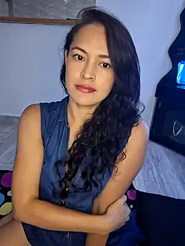 Sara P10 online show from January 2025 10:19:01 PM