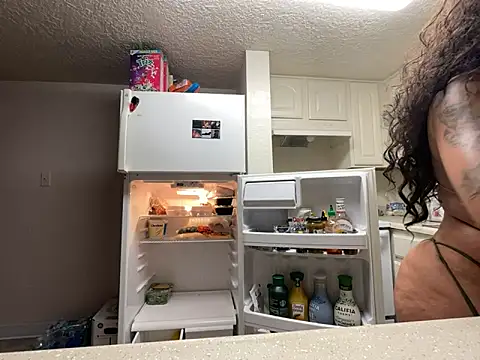 Snapshot of GoddessNih chatting on November 2025 10:54:01 PM GoddessNih online show from November 2025 10:54:01 PM