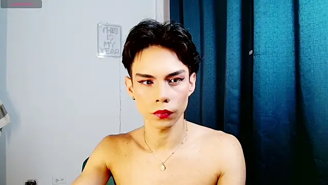 Snapshot of femboykeene chatting on June 2026 12:16:02 AM femboykeene online show from June 2026 12:16:02 AM