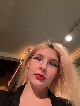 XMelissaX online show from December 2025 10:48:01 PM