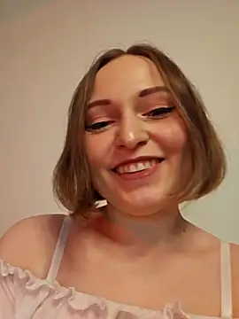 Snapshot of alysia_storm chatting on February 2026 08:07:02 PM alysia storm online show from February 2026 08:07:02 PM