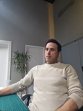 Snapshot of Lucas___81 chatting on March 2026 07:20:02 PM Lucas 81 online show from March 2026 07:20:02 PM